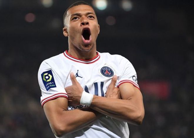 老鹰全民皆兵取关键胜利