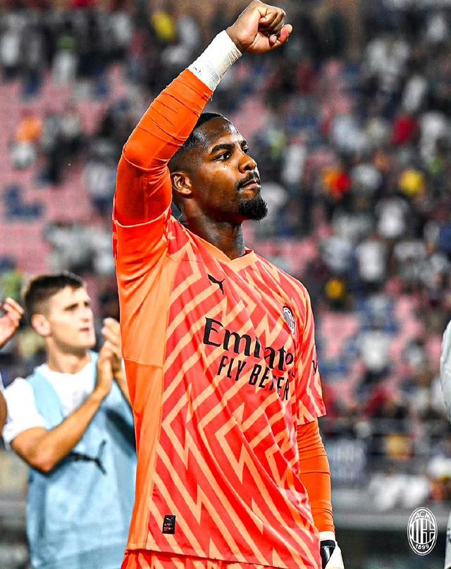 11分9板2助！辽宁80-68胜天津，新星完美表现杨鸣“激情”喝彩（辽宁80-68力克天津，新星11分9板2助闪耀，杨鸣激情喝彩）