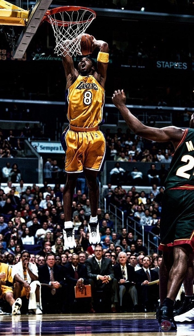 NBA：独行侠击败骑士 东契奇全场数据爆炸（NBA：独行侠战胜骑士 东契奇数据炸裂）