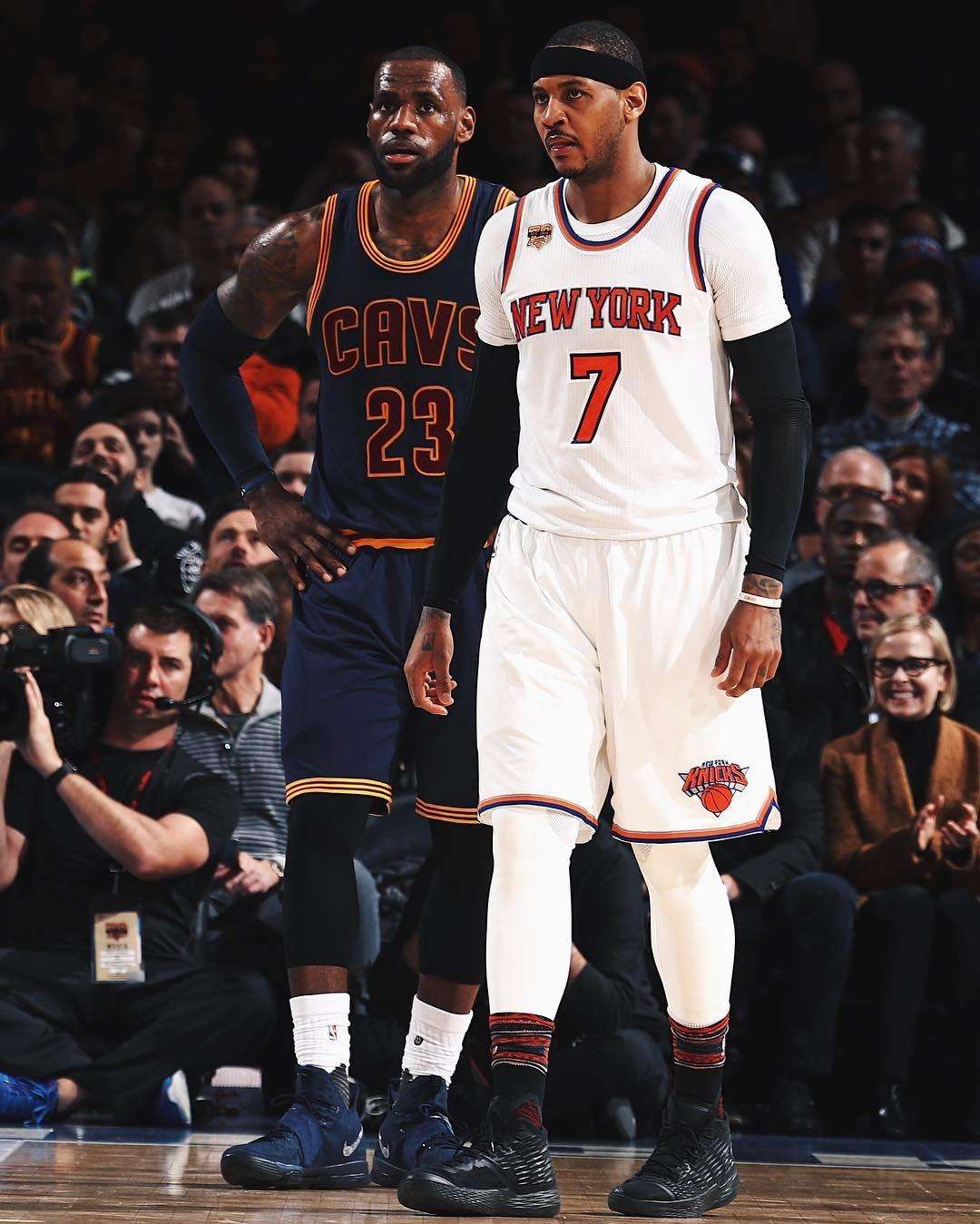 德天空：施洛特贝克因脚伤将缺席对阵卢森堡，有可能退出集训（德天空：施洛特贝克脚伤无缘战卢森堡，或将退出本期集训）